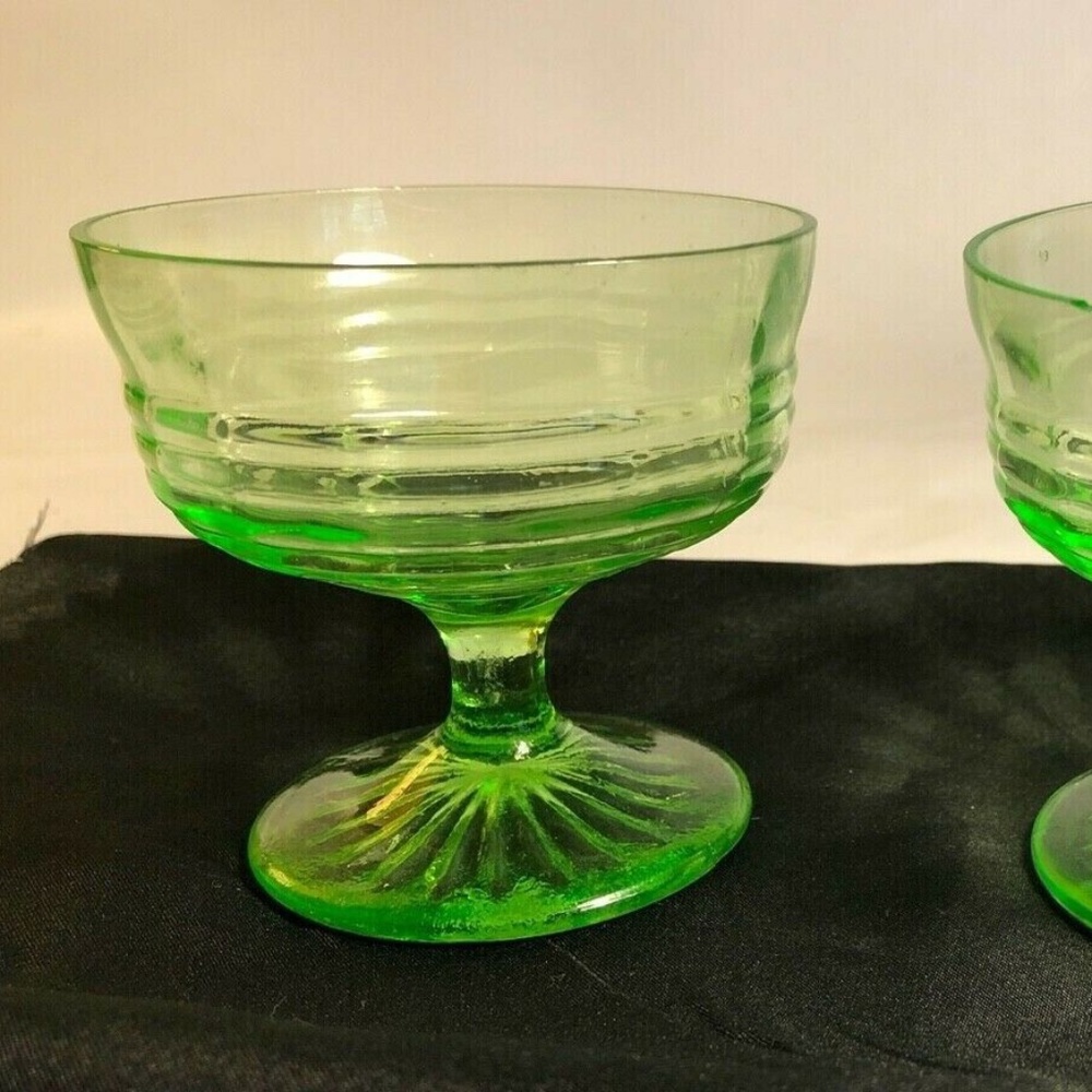 Depression Glass Footed dessert custard cups